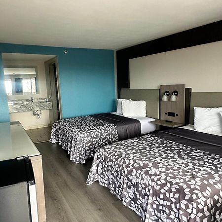 Days Inn By Wyndham El Paso Airport East Buitenkant foto