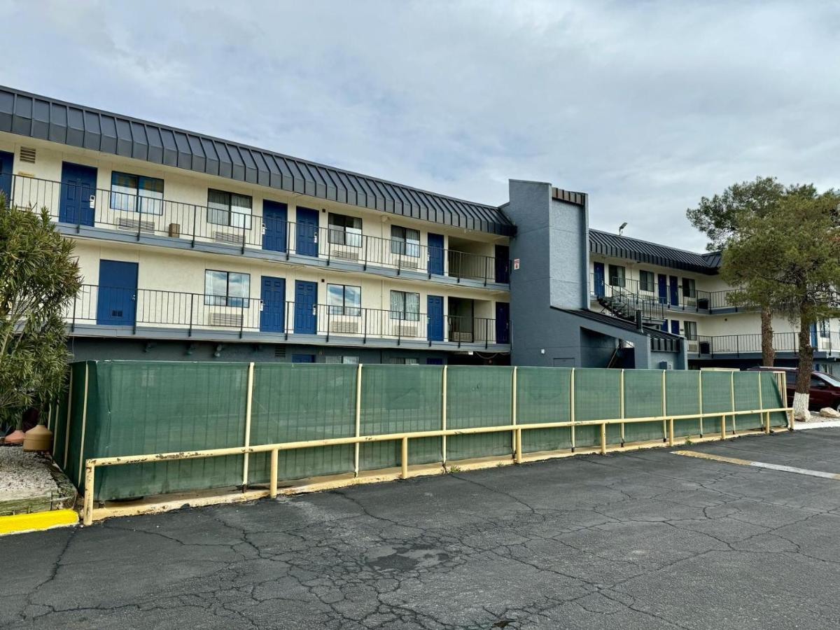 Days Inn By Wyndham El Paso Airport East Buitenkant foto