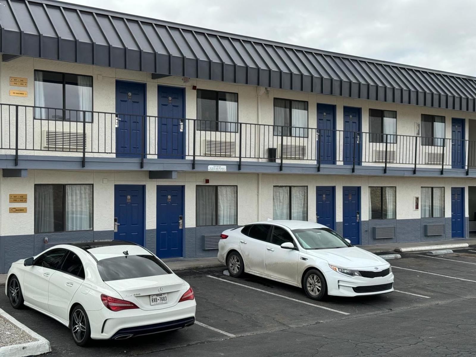 Days Inn By Wyndham El Paso Airport East Buitenkant foto